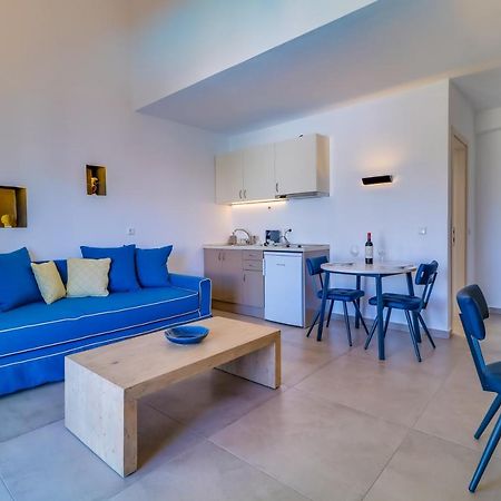 خْريسيا أموذيا Theros Villas & Suites المظهر الخارجي الصورة