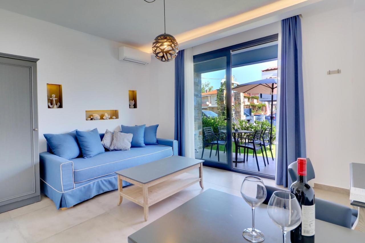 خْريسيا أموذيا Theros Villas & Suites المظهر الخارجي الصورة