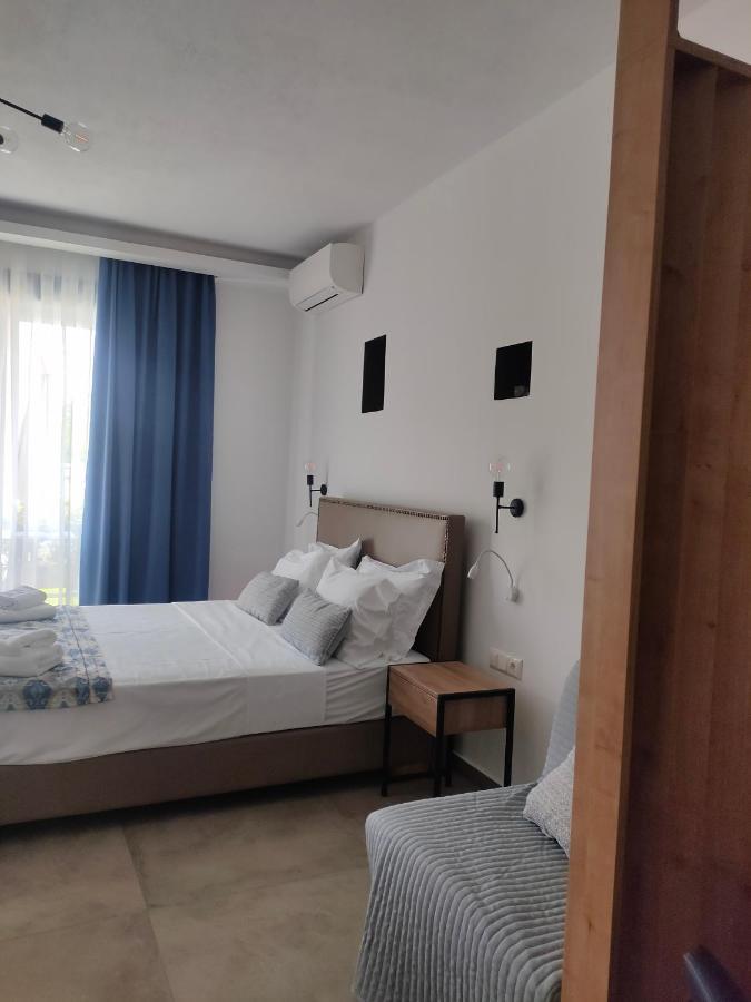 خْريسيا أموذيا Theros Villas & Suites المظهر الخارجي الصورة