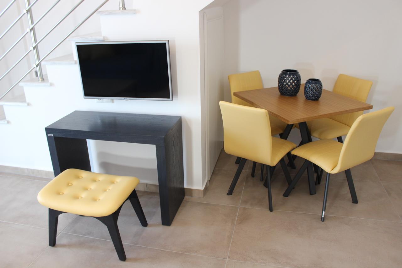 خْريسيا أموذيا Theros Villas & Suites المظهر الخارجي الصورة