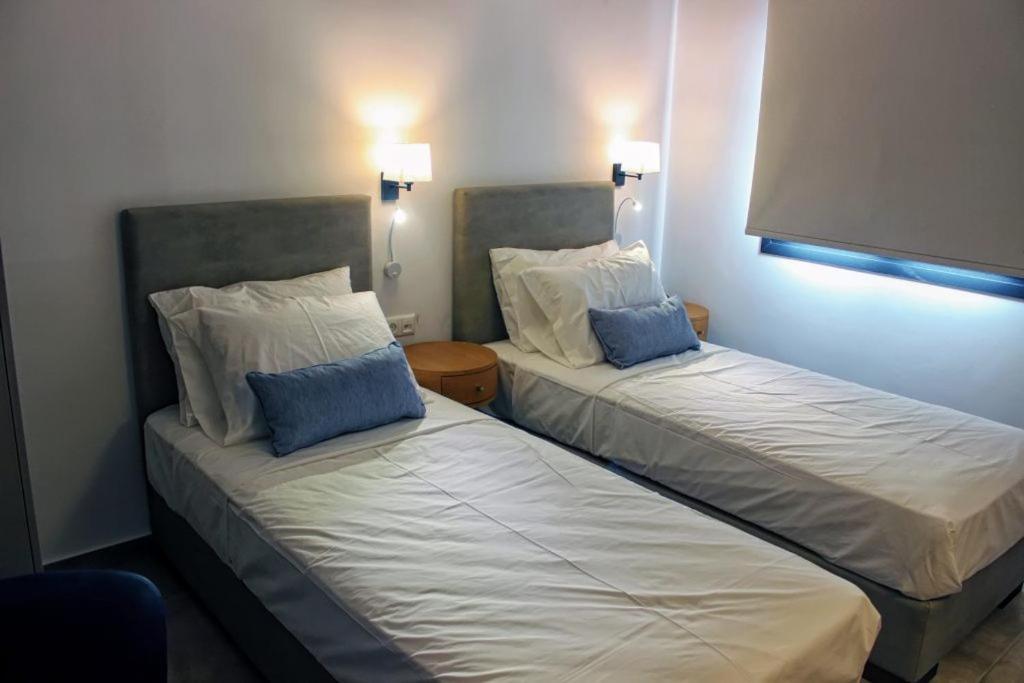 خْريسيا أموذيا Theros Villas & Suites المظهر الخارجي الصورة